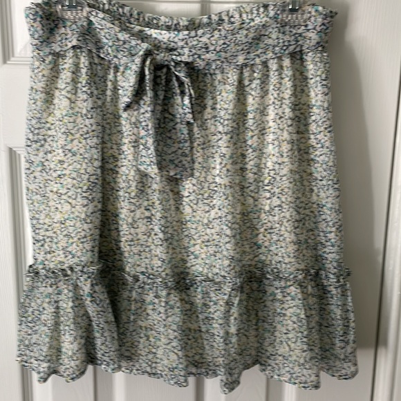 NWT Lauren Conrad skirt - Picture 2 of 6